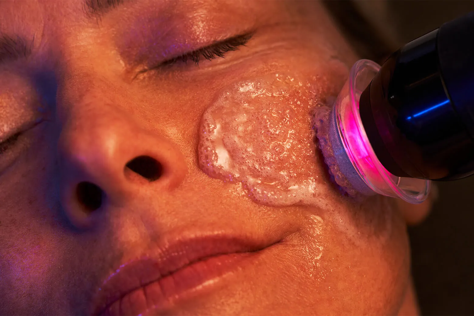 Woman geting Glo2Facial at Divine MedSpa in Ormond Beach, FL