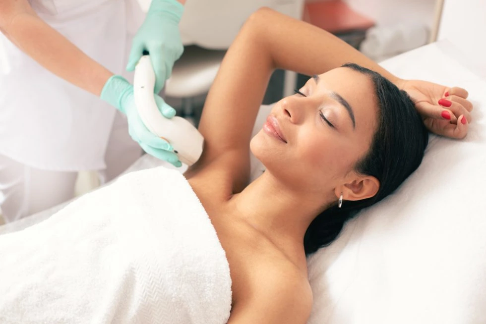 Lady getting Laser hair Removal at Divine MedSpa | Ormond Beach